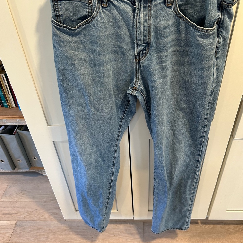 Gap jeans sz 34x34 straight